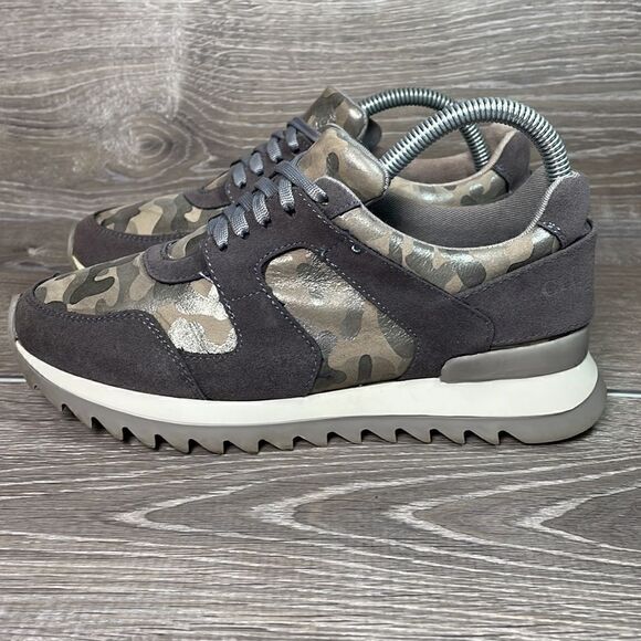 Charleston Shoe Co Chewie Gray Camouflage Women’s Size 7 Fashion Sneakers - Picture 3 of 11